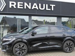 Black pearlschwarz metallic Gebraucht 2024 Renault Rafale Esprit Alpine SUV | 45.390 € (Fairer Preis)