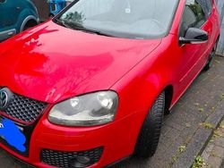 Rot Gebraucht 2007 VW Golf V GTI Kleinwagen | 3.700 € (Fairer Preis)