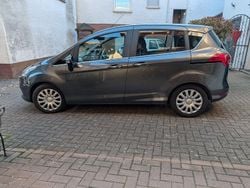 Grau Gebraucht 2016 Ford B-MAX Titanium Van / Kleinbus | 5.500 € (Guter Preis)