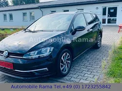 Schwarz Gebraucht 2018 VW Golf VII Sound Kombi | 9.490 € (Fairer Preis)