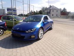 Blau Gebraucht 2015 VW Scirocco Basis Coupé | 13.999 € (Teuer)