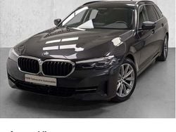 Grau Gebraucht 2022 BMW 520 Sport Line Kombi | 31.940 € (Fairer Preis)
