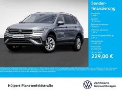 Silber Gebraucht 2024 VW Tiguan Allspace Life SUV | 33.826 € (Guter Preis)