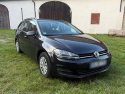 Schwarz Gebraucht 2015 VW Golf VII Kombi | 7.000 € (Etwas zu teuer)