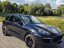 Schwarz Gebraucht 2014 Porsche Cayenne GTS SUV | 35.400 €