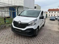 Gletscherweiss Gebraucht 2018 Renault Trafic Komfort Van | 7.500 € (Fairer Preis)