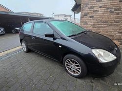 Schwarz Gebraucht 2003 Honda Civic Coupé | 1.650 € (Etwas zu teuer)
