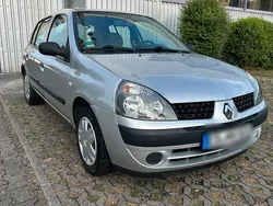 Silber Gebraucht 2005 Renault Clio II Campus Kleinwagen | 1.699 € (Fairer Preis)