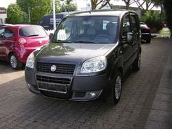 Grau Gebraucht 2008 Fiat Doblò Dynamic Van / Kleinbus | 4.950 € (Fairer Preis)