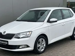 Candyweiss Gebraucht 2017 Skoda Fabia Ambition Kleinwagen | 7.990 € (Guter Preis)