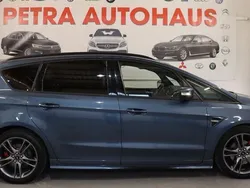 Blau Gebraucht 2020 Ford S-MAX ST-Line Van / Kleinbus | 15.999 € (Fairer Preis)