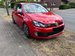 Rot Gebraucht 2012 VW Golf VI Edition Kleinwagen | 11.500 € (Teuer)