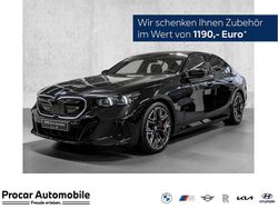 Saphirschwarz metallic Neu 2025 BMW i5 M Sport Limousine | 82.890 € (Etwas zu teuer)
