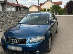 Blau Gebraucht 2003 Audi A3 Coupé | 1.699 €