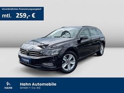 Deep black perleffekt Gebraucht 2022 VW Passat Business Kombi | 20.789 € (Fairer Preis)
