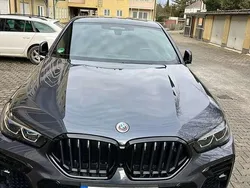 Grau Gebraucht 2022 BMW X6 SUV | 75.000 € (Fairer Preis)