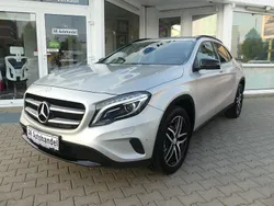 Silber Gebraucht 2015 Mercedes GLA220 Urban SUV | 18.890 € (Fairer Preis)