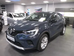 Blau Gebraucht 2023 Renault Captur Equilibre SUV | 18.777 € (Fairer Preis)