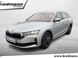 Gebraucht 2025 Skoda Octavia Selection Kombi | 33.850 € (Fairer Preis)