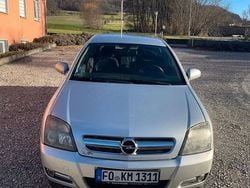 Silber Gebraucht 2005 Opel Signum Kleinwagen | 750 € (Superpreis)