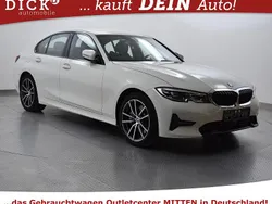 Weiß Gebraucht 2020 BMW 330e Sport Line Limousine | 25.250 € (Superpreis)