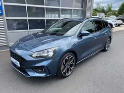 Chromablau metallic Gebraucht 2019 Ford Focus ST-Line Kombi | 17.990 € (Guter Preis)