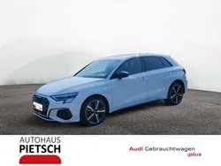 Gletscherweiß metallic Gebraucht 2022 Audi A3 e-tron S-Line Kleinwagen | 26.490 € (Etwas zu teuer)