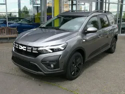 Grey metallic Neu 2025 Dacia Jogger Expression Kombi | 22.842 € (Fairer Preis)