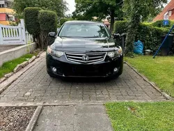 Schwarz Gebraucht 2010 Honda Accord Limousine | 6.300 € (Fairer Preis)