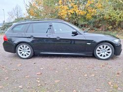 Schwarz Gebraucht 2009 BMW 330 Performance Kombi | 10.500 € (Guter Preis)