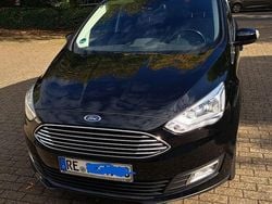 Schwarz Gebraucht 2018 Ford C-MAX Titanium Van / Kleinbus | 11.900 € (Guter Preis)