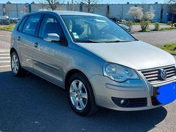 Silber Gebraucht 2007 VW Polo Limousine | 3.999 € (Etwas zu teuer)