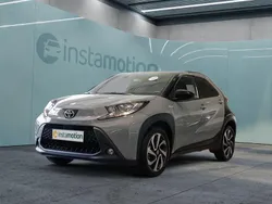 Schwarz Gebraucht 2024 Toyota Aygo Kleinwagen | 16.699 € (Etwas zu teuer)