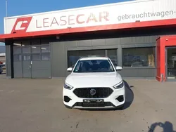 Weiß Gebraucht 2023 MG ZS Comfort Limousine | 11.988 € (Guter Preis)
