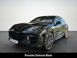 Chromitschwarzmetallic Neu 2025 Porsche Cayenne GTS SUV | 171.128 € (Etwas zu teuer)