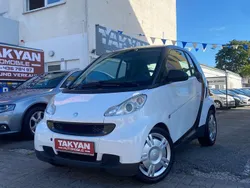 Weiß Gebraucht 2009 Smart ForTwo Coupé Coupé | 4.990 € (Teuer)