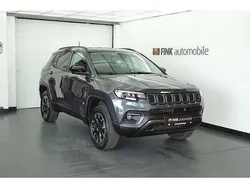 Grau Gebraucht 2022 Jeep Compass Trailhawk SUV | 25.880 € (Fairer Preis)