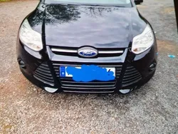 Schwarz Gebraucht 2014 Ford Focus Titanium Limousine | 6.800 € (Fairer Preis)