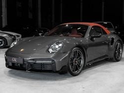 Grau Gebraucht 2023 Porsche 911 Turbo S Cabriolet Cabrio | 237.956 € (Superpreis)