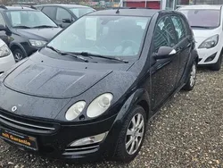 Schwarz Gebraucht 2005 Smart ForFour Limousine | 2.390 € (Fairer Preis)