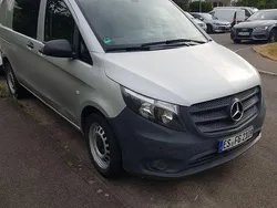 Silber Gebraucht 2017 Mercedes Vito Van / Kleinbus | 16.800 € (Guter Preis)