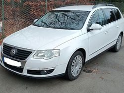 Weiß Gebraucht 2009 VW Passat Sportline Kombi | 2.699 € (Guter Preis)