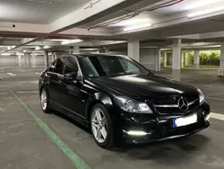 Obsidianschwarz metalliclack Gebraucht 2011 Mercedes C200 AMG Limousine | 9.200 € (Fairer Preis)