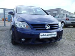 Blau Gebraucht 2006 VW Golf Plus Cross Trendline Van / Kleinbus | 3.990 € (Teuer)