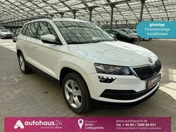 Weiß Gebraucht 2020 Skoda Karoq Ambition SUV | 17.890 € (Guter Preis)