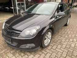 Schwarz Gebraucht 2008 Opel Astra GTC Limousine | 2.999 € (Fairer Preis)