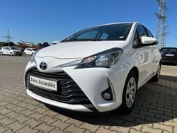 Weiß Gebraucht 2018 Toyota Yaris Limousine | 8.390 € (Fairer Preis)
