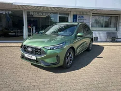 Grün Neu 2025 Ford Kuga ST-Line SUV | 32.740 € (Fairer Preis)