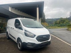 Weiß Gebraucht 2018 Ford Transit Custom Van / Kleinbus | 13.450 €