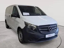 Arktisweiß Gebraucht 2019 Mercedes Vito Van / Kleinbus | 18.890 € (Superpreis)